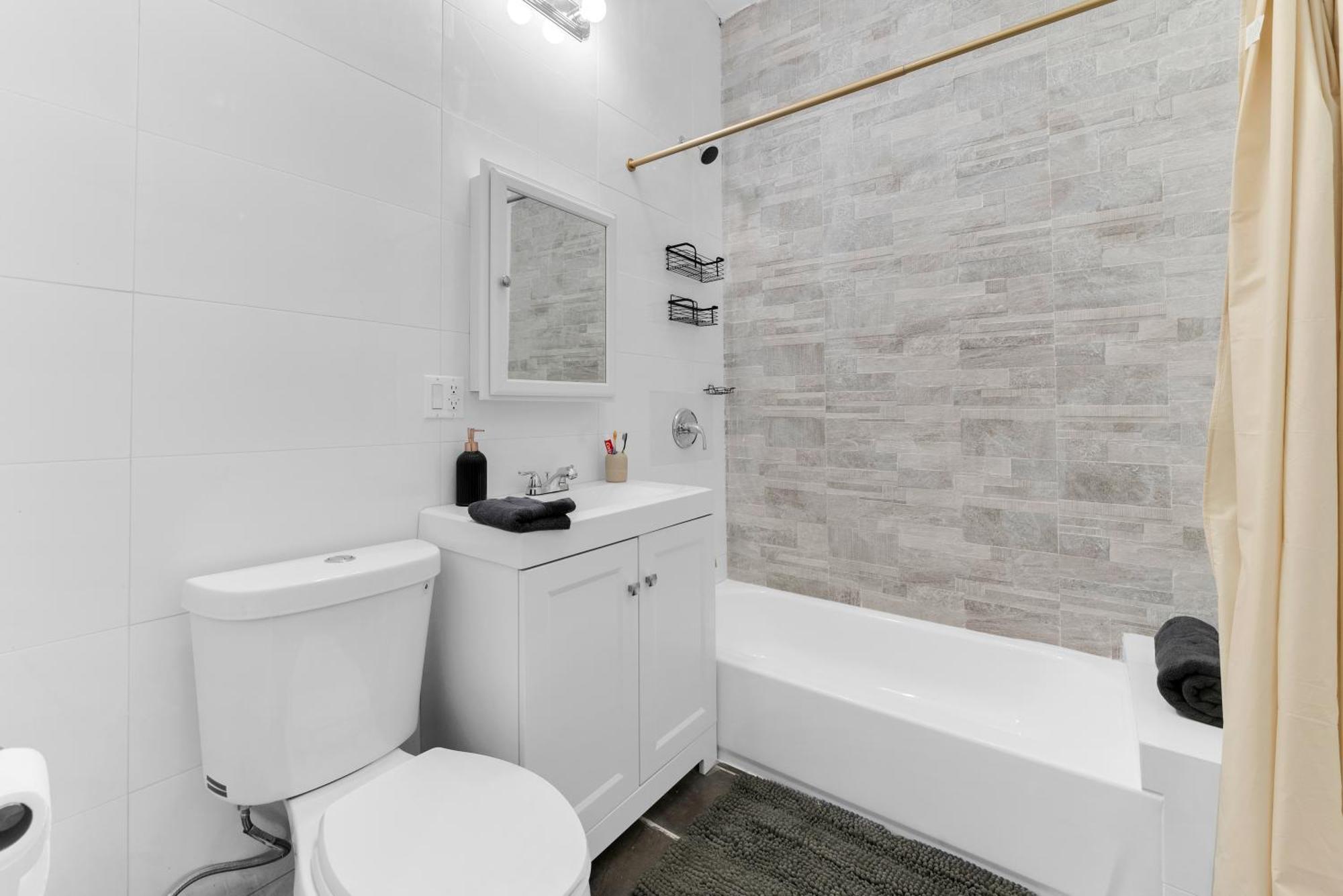 Charming 2Br Bkyrd Near Williamsburg Apartman New York Kültér fotó