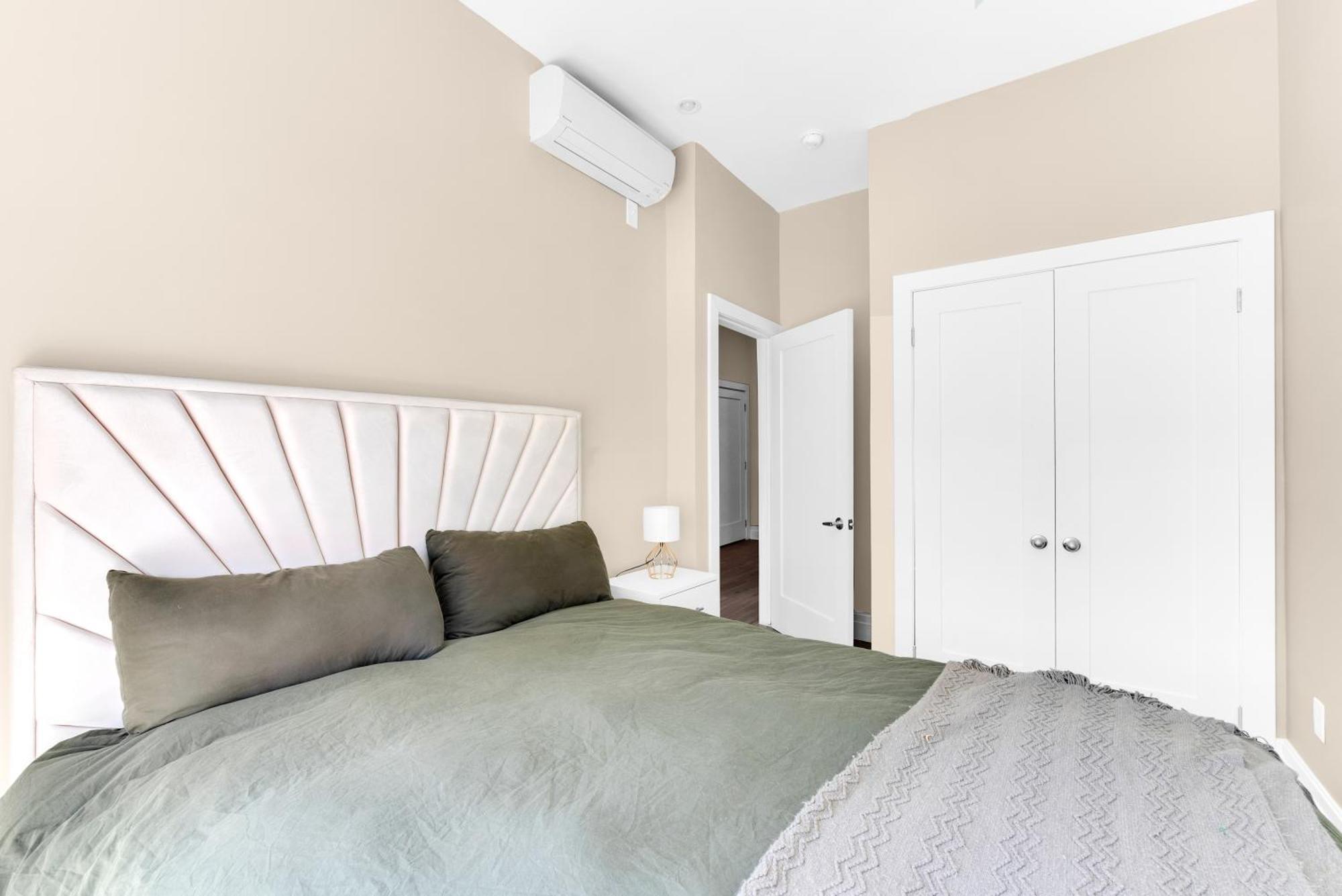 Charming 2Br Bkyrd Near Williamsburg Apartman New York Kültér fotó